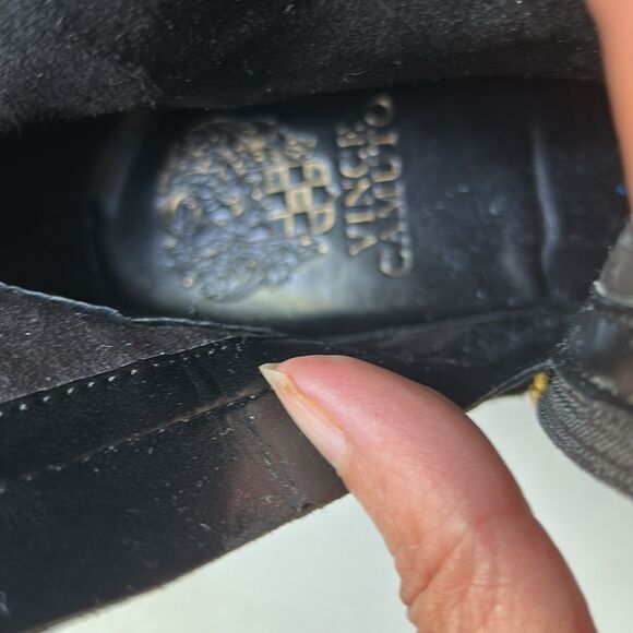 Vince Camuto Black Leather Ankle Boots with Gold Buckle 8.5M - Picture 10 of 12